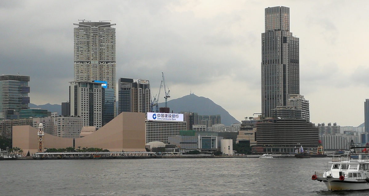 BB贝博显示知识锦集：如何做好户外LED显示屏的日常维护工作?